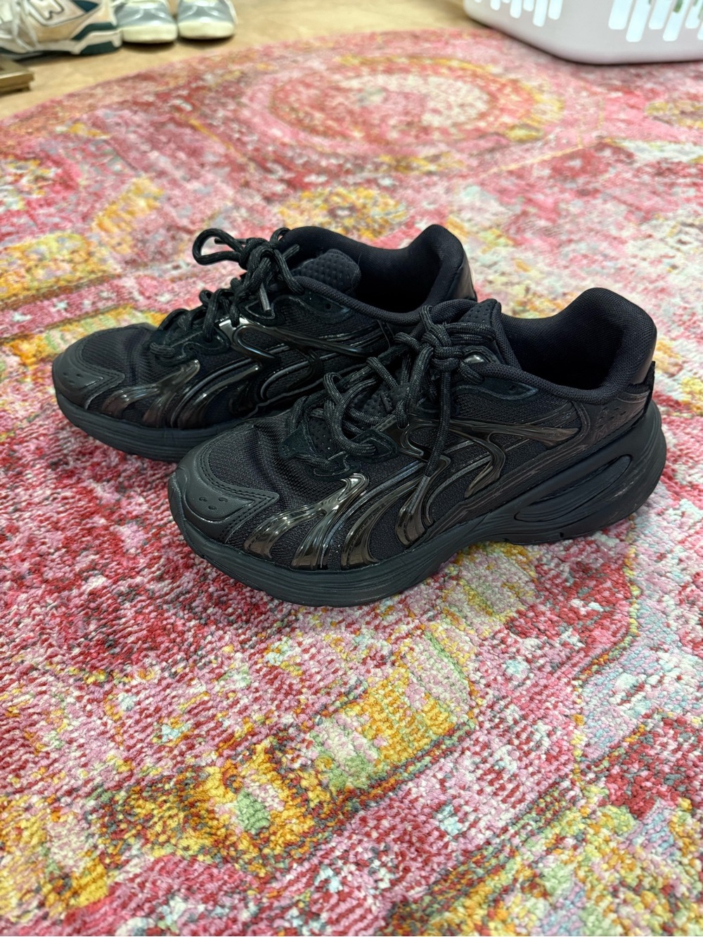 Women's Black Sneakers/ Work Shoes